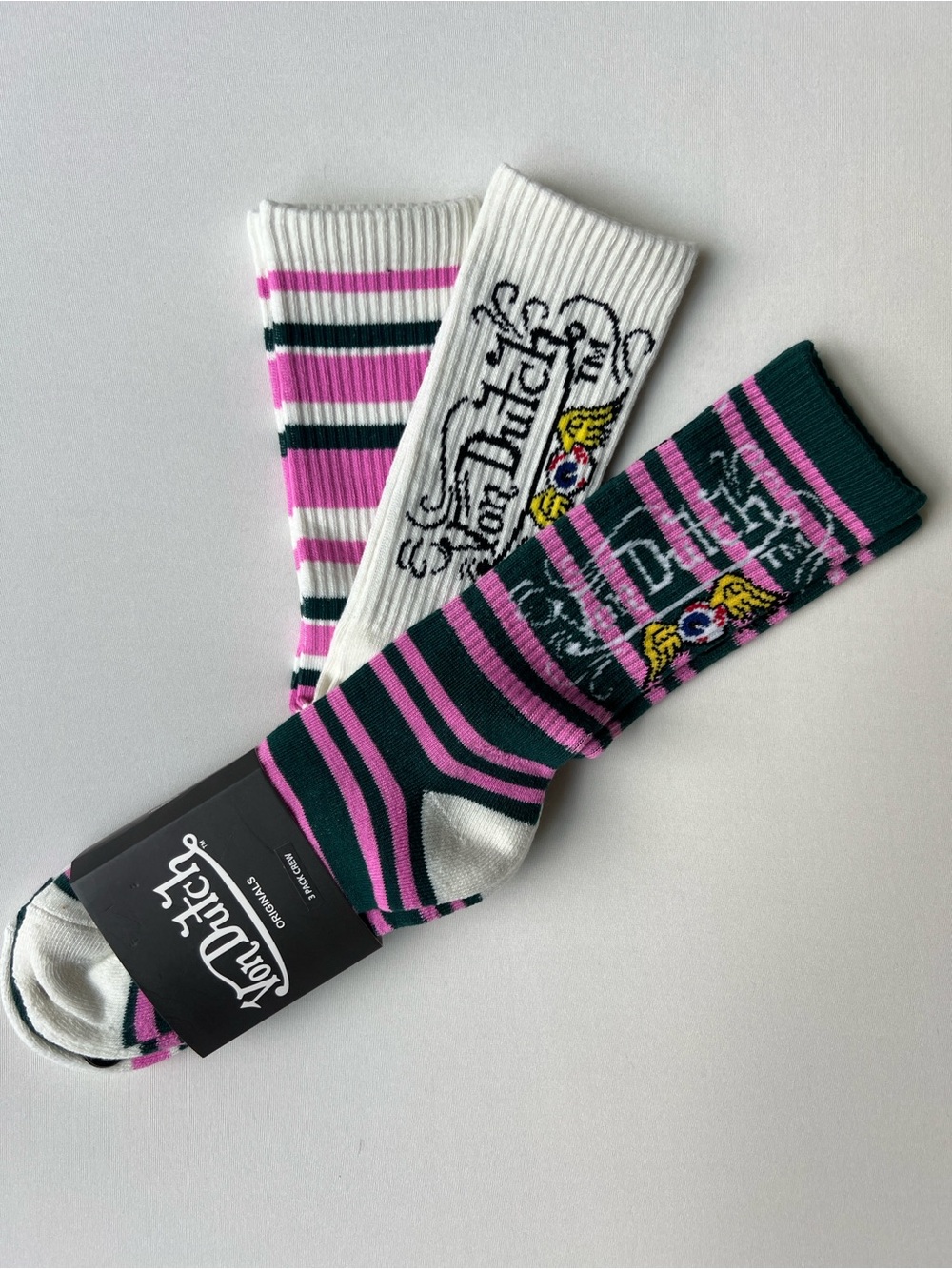 NWT Von Dutch Logo Crew Socks 3-Pack White Pink Cream OS